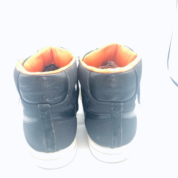 Shoe - Picture 3 of 5